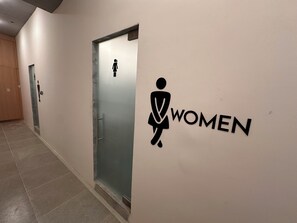 Free toiletries - BLR Pods (Bengaluru)