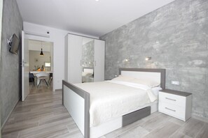 Room - Modern villa in Crikvenica 5+2 w/ heated pool, jacuzzi, sauna - pet friendly! (Crikvenica)