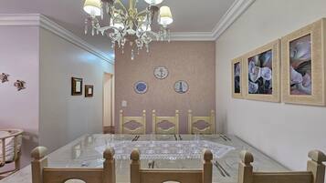 Apartamento básico | Opções para refeição