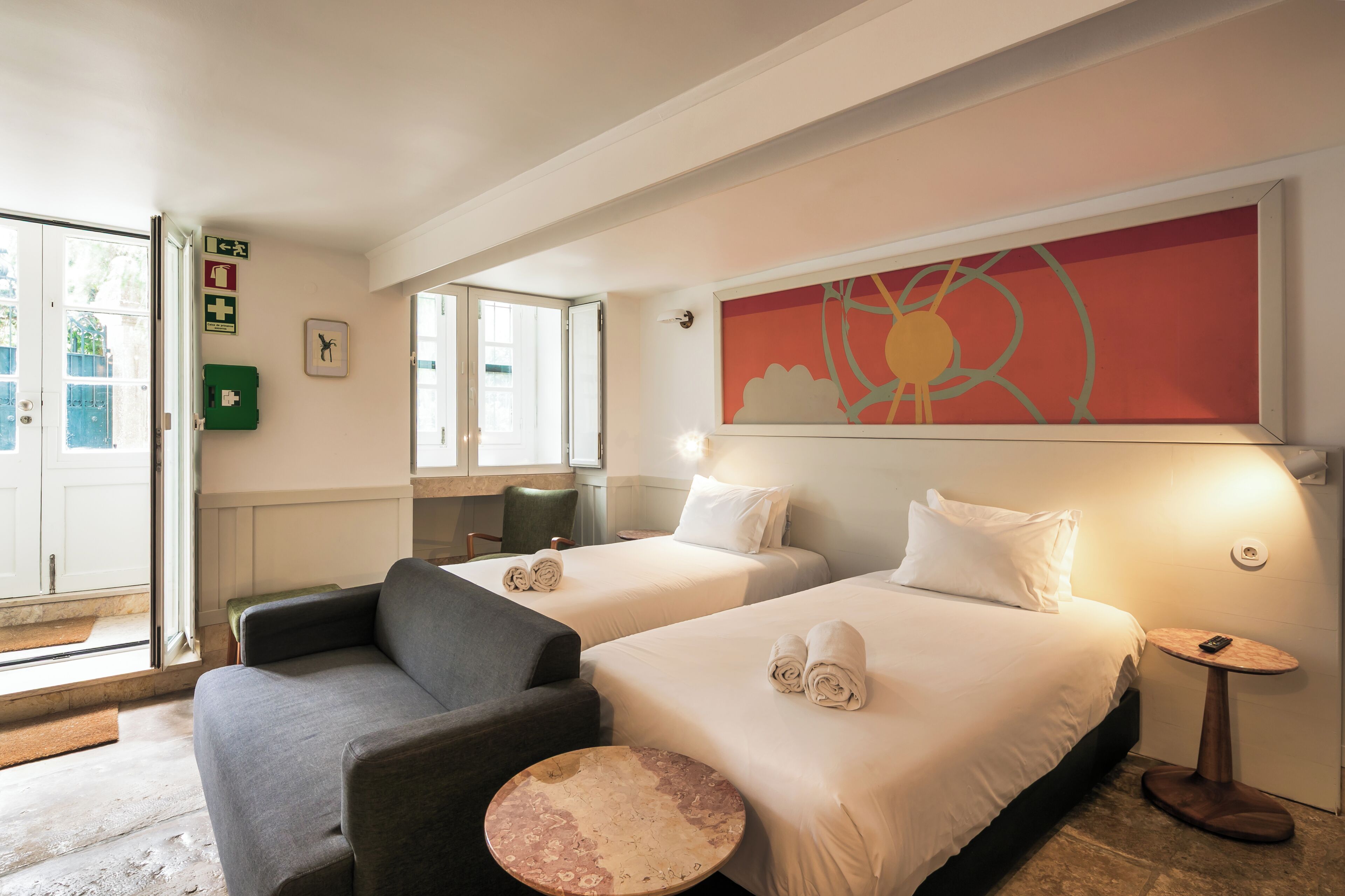 Basic Twin Room | Iron/ironing board, WiFi (free)