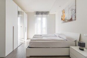 2 camere, ferro/asse da stiro, Wi-Fi gratuito, lenzuola
