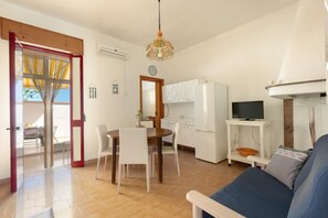 Apartment | Living area - 3839 La Dolce Casa by Barbarhouse (Melendugno)