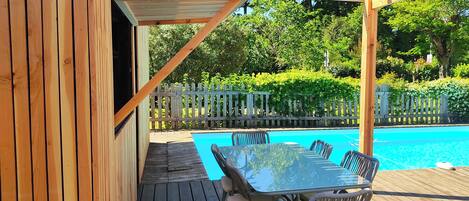 Piscine extérieure, piscine chauffée