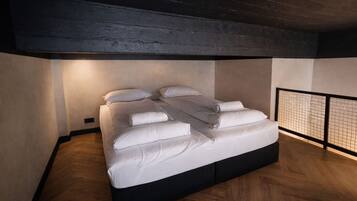 Estudio de diseñador | Ropa de cama hipoalergénica y wifi gratis