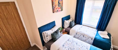 1 bedroom, iron/ironing board, WiFi (free), bed sheets