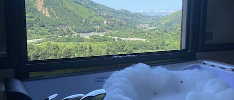Apartament | 1 dormitori, roba de llit d'alta qualitat, minibar i escriptori