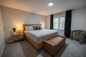 2 bedrooms, desk, iron/ironing board, travel cot