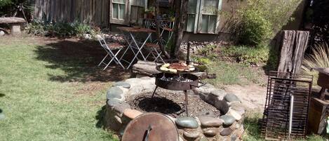 House, 2 Bedrooms, Accessible, Smoking | BBQ/picnic Area