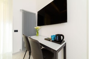 Deluxe Room, Non Smoking