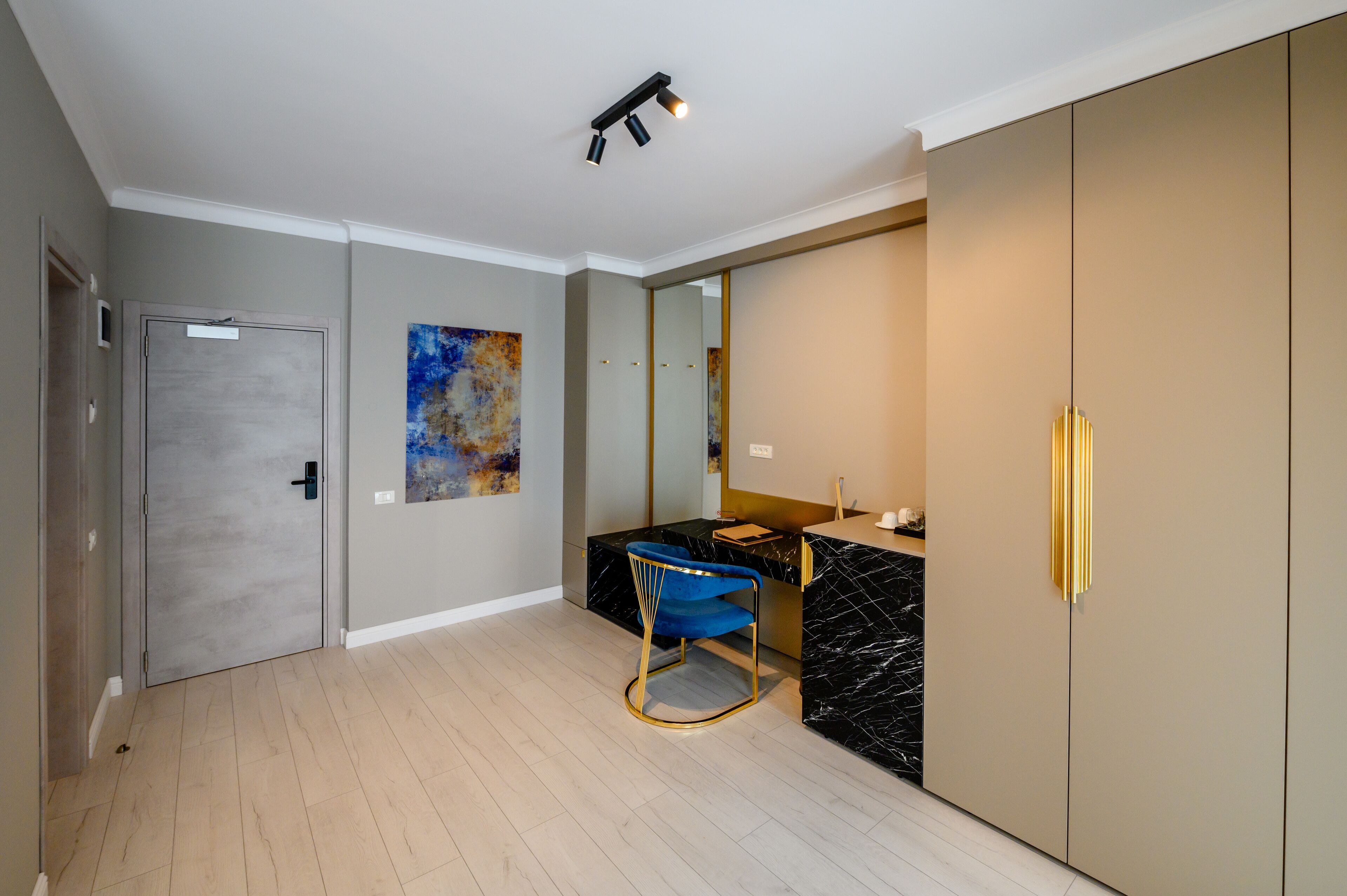 Foto - Elitte Inn & Suites