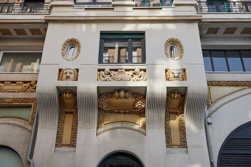 Aldamar | The Rentals Collection