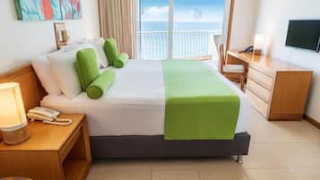 Luksussviitti, 2 makuuhuonetta | Ylelliset vuodevaatteet, tallelokero huoneessa, työpöytä