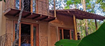 Three Little Birds Home - Cabana na Floresta, Apenas 2km do Centro Histórico
