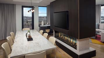 Presidential Suite, 1 Bedroom | Living area