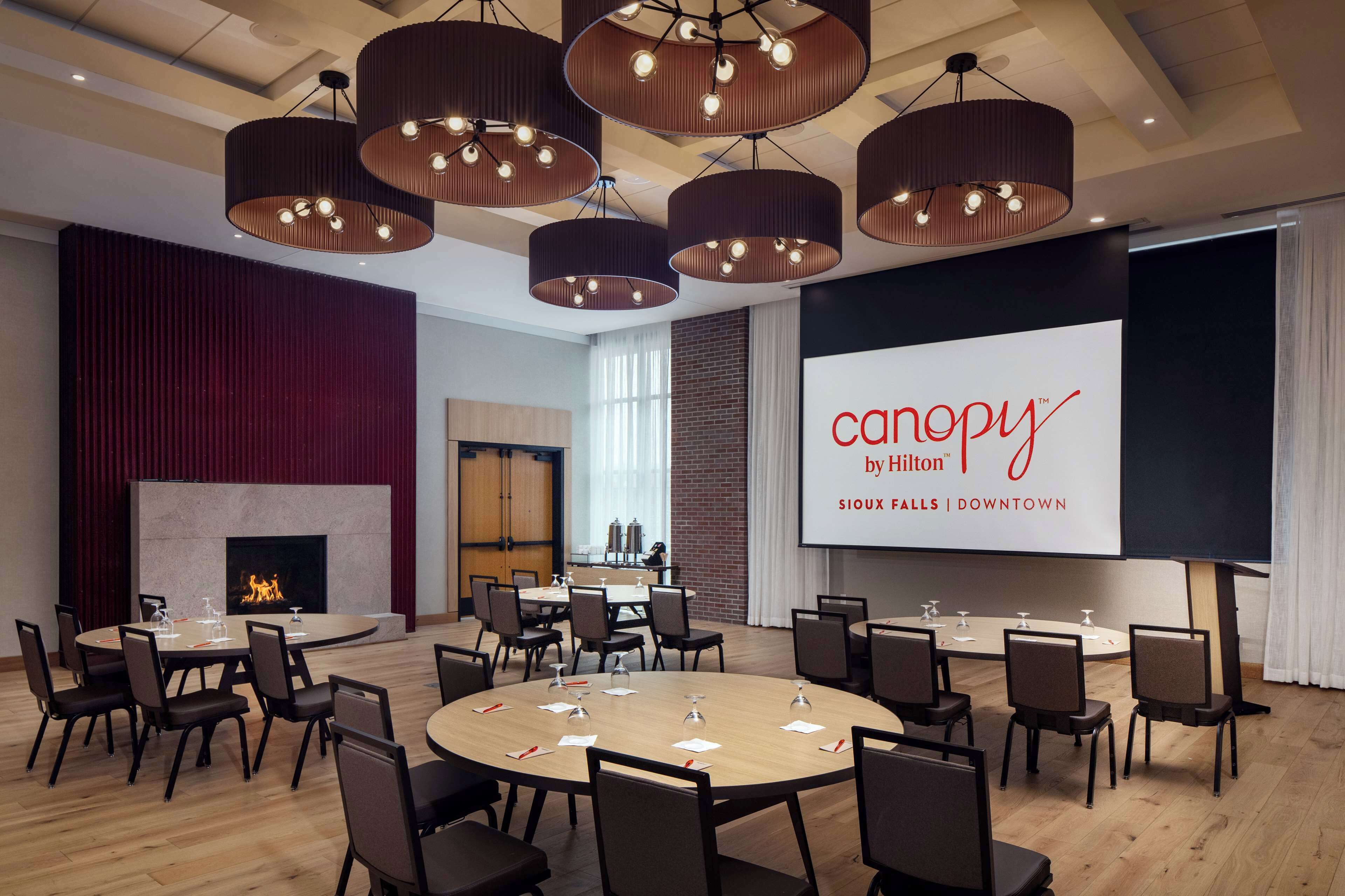 Meeting facility