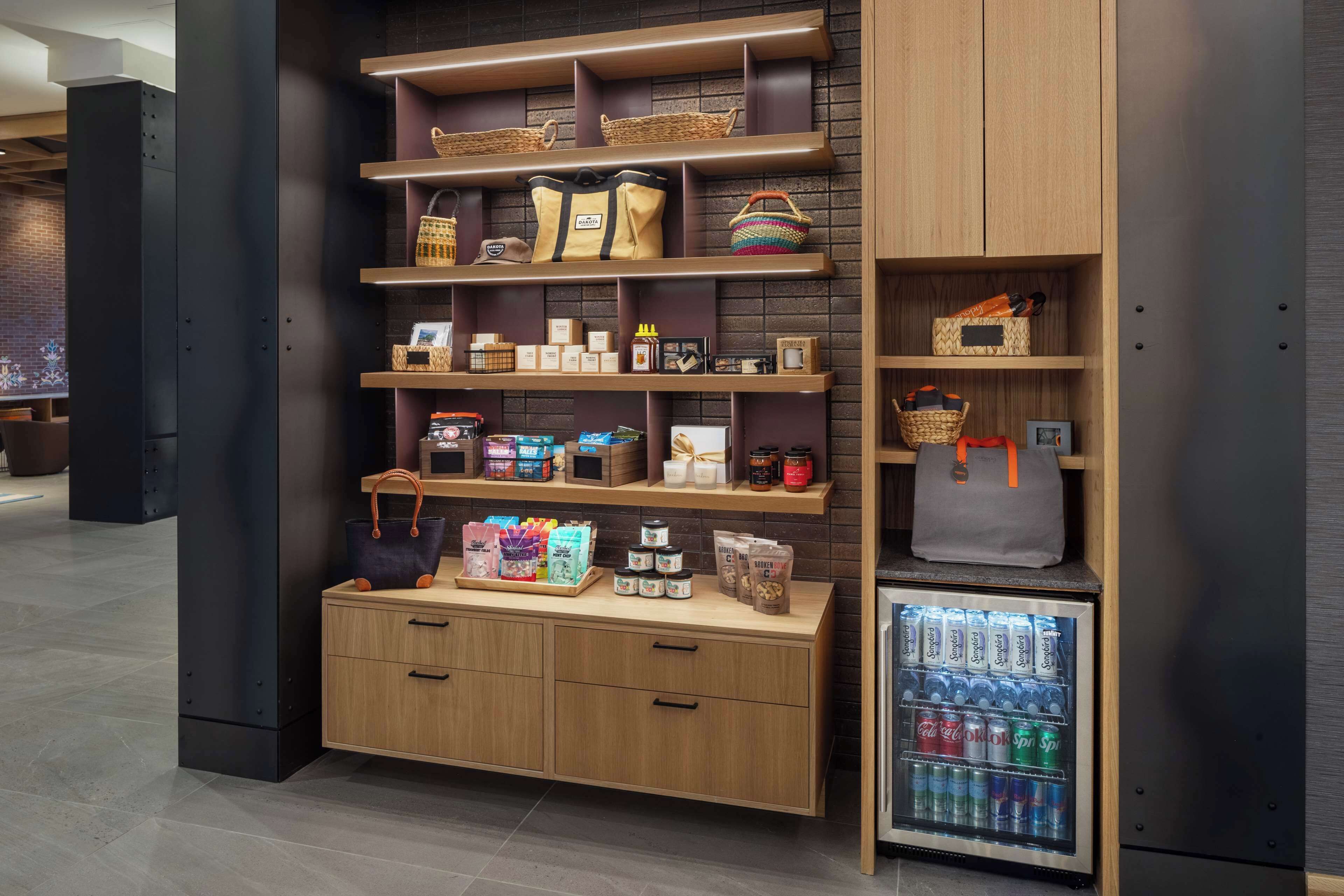 Snack-bar
