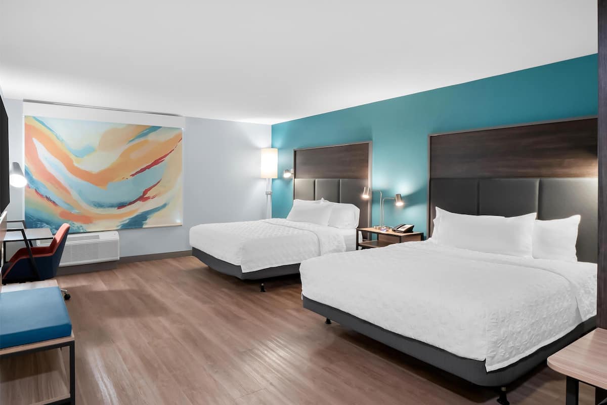 Blackout curtains, soundproofing, iron/ironing board, free WiFi