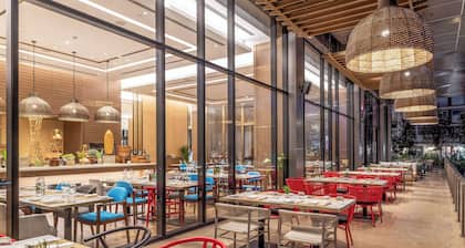 DoubleTree by Hilton Vientiane