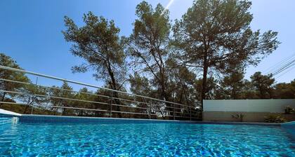 Casa tranquila en las montañas de sitges