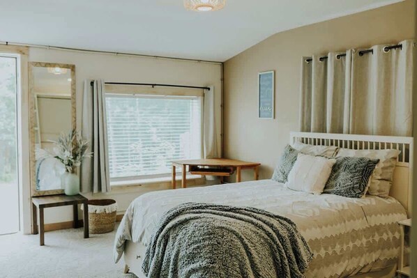 3 chambres, fer et planche à repasser, lit parapluie, Wi-Fi