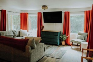 Télévision, espaces bureaux