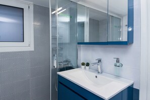 Bathroom - Boutique Stylish 1 Bd Apt in Patisia (Athens)
