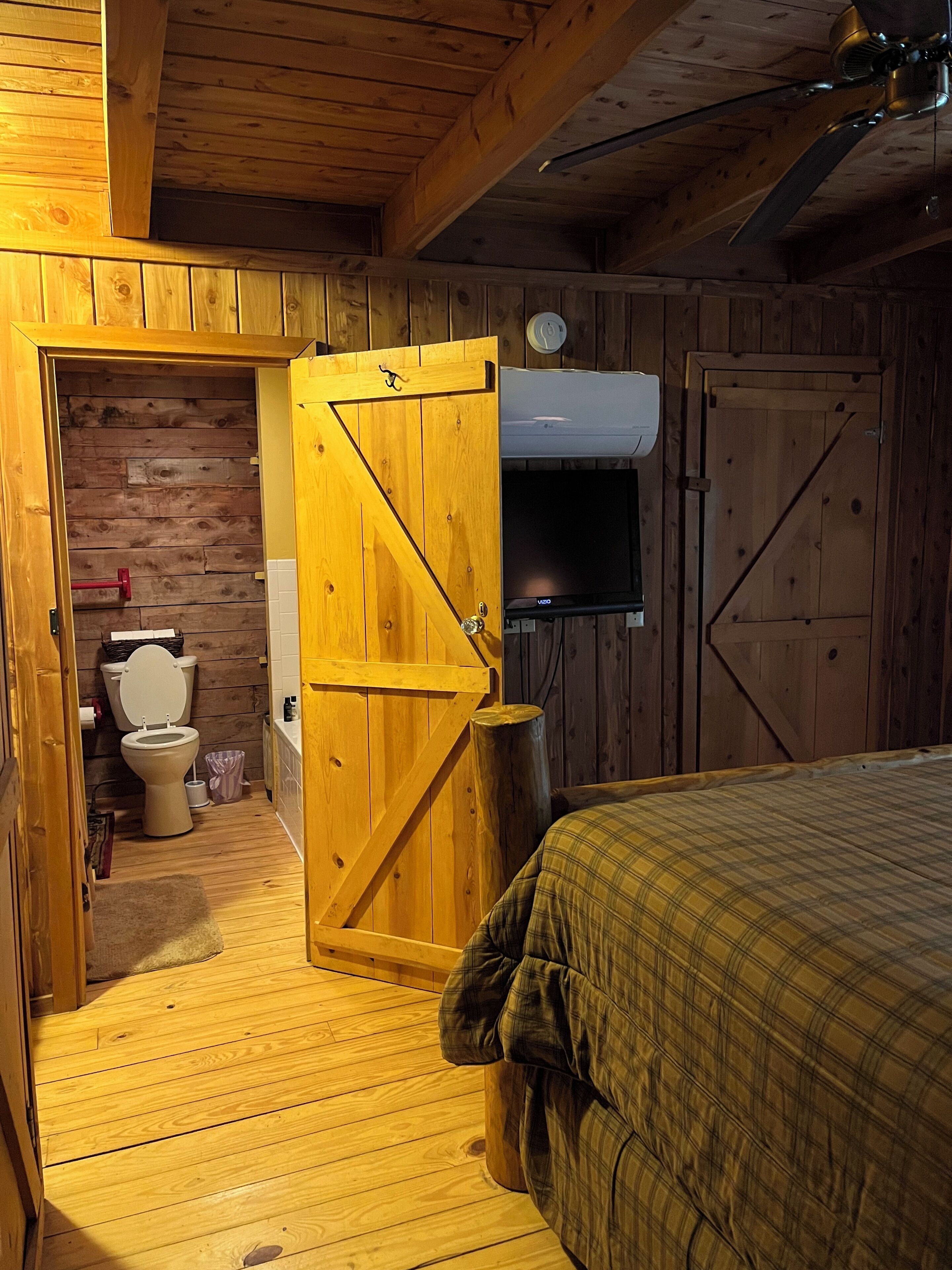 2 bedrooms, in-room safe, free WiFi, bed sheets