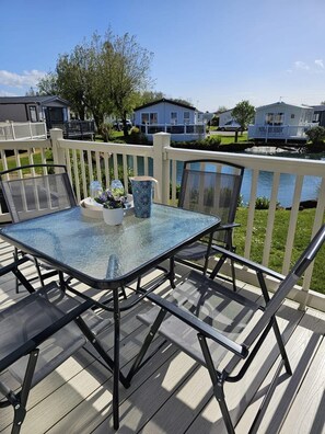 Cabin | Property grounds - Premium 2 Bedroom Caravan With Free Wifi (Hunstanton)