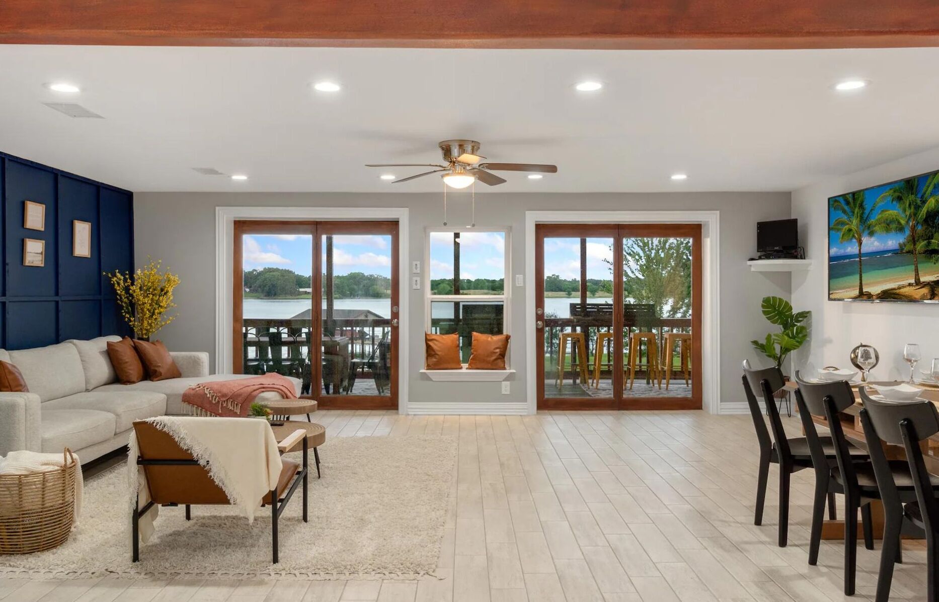 Smart TV, fireplace, video games, offices