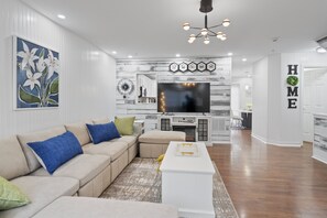 スマートテレビ、暖炉