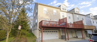 Experience Elevated Comfort: Luxe Breeze Townhouse.