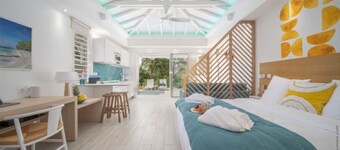 Cocoonhuts Martinique Résidence Yellow