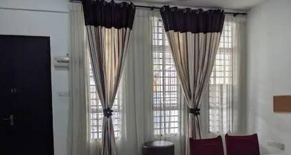 Bangi Avenue 2 Storey 8-10 pax