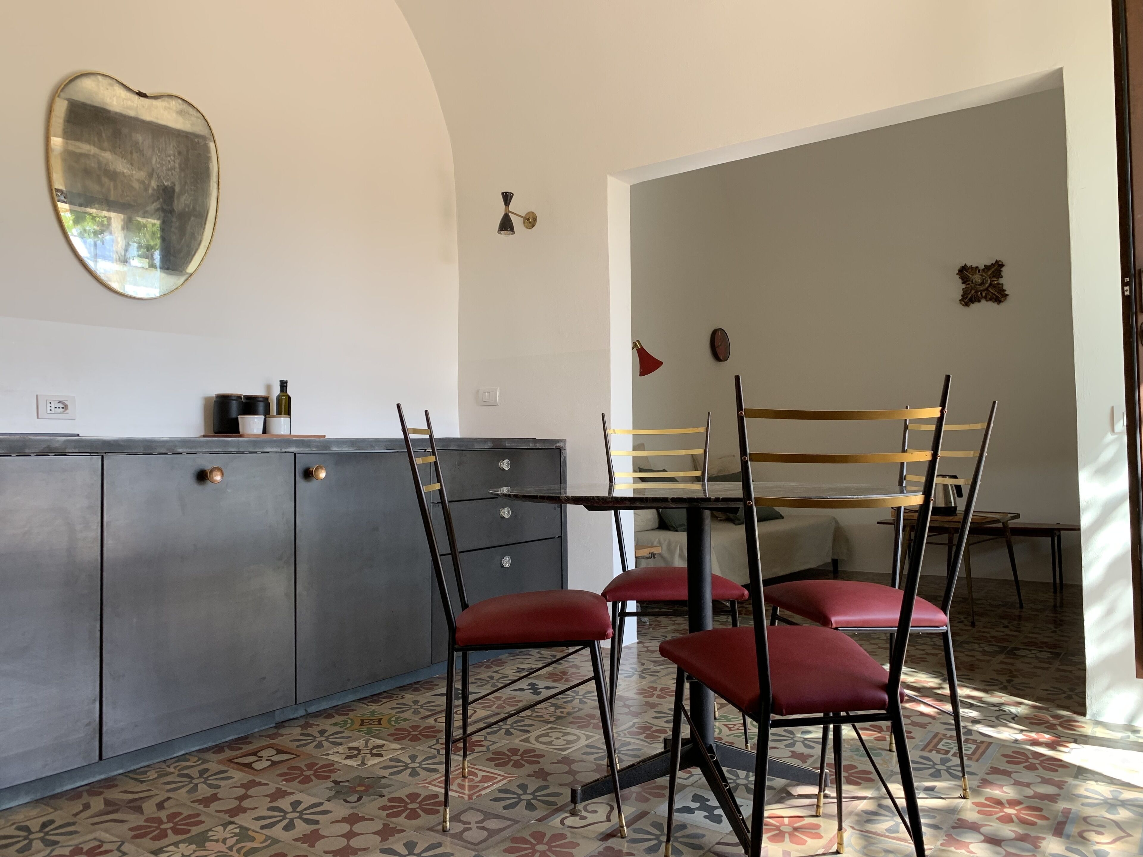 Luxury House, City View | Private kitchen | Fridge, oven, stovetop, dishwasher