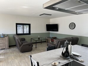 Téléviseur à écran plat