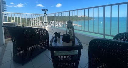 Ocean View 2 Bed 1 Bath 2 Parkings Pool