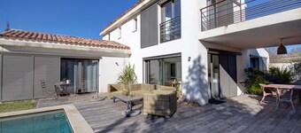 Villa Contemporaine Coeur du Village de Puyricard Aix en Provence