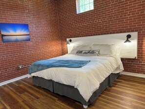 2 camere, una scrivania, ferro/asse da stiro, Wi-Fi