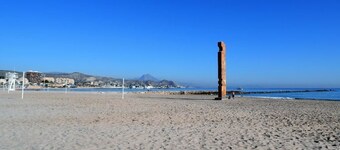 El Campello Deborah. à 10 Minutes à Pied de la Plage et 5 Minutes du Centre