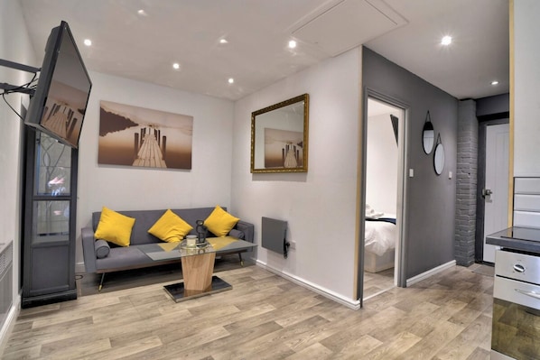 Chalet rustique de base | Intérieur