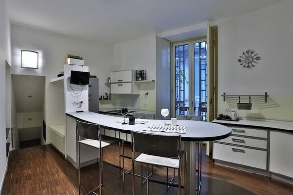 Private kitchen - Monticelli Residence (Napoli)