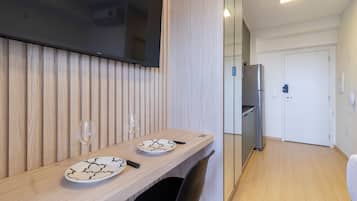 Comfort Studio | Hypo-allergenic bedding, iron/ironing board, free WiFi