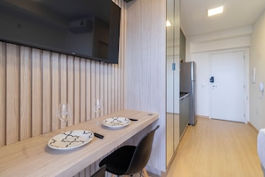 Studio Comfort | Allergitestade sängkläder, strykjärn/strykbräda och gratis wi-fi