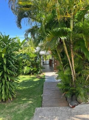 Property grounds - Sublime Villa Makiesé Dans son Jardin Tropical (Saint-François)