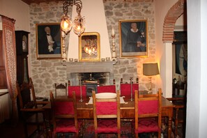 Dineren