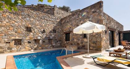 Sea & Sunset views at Villa close to Elafonissi with Private Pool