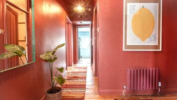 Basic Apartment | Interior