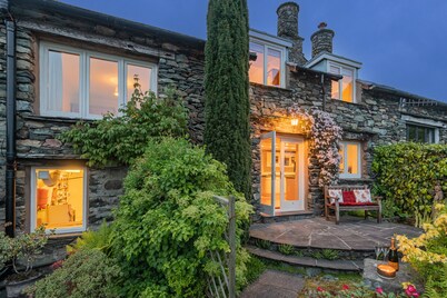 Dwarf Hall - central Ambleside