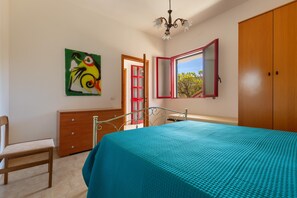 3 bedrooms, iron/ironing board, bed sheets - La Dolce Casa by BarbarHouse (San Foca)