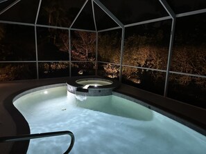 Beheizter Pool